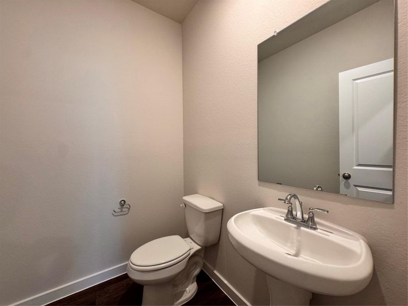 Furnished interior view inside a new home in , Cleveland (Image 8).