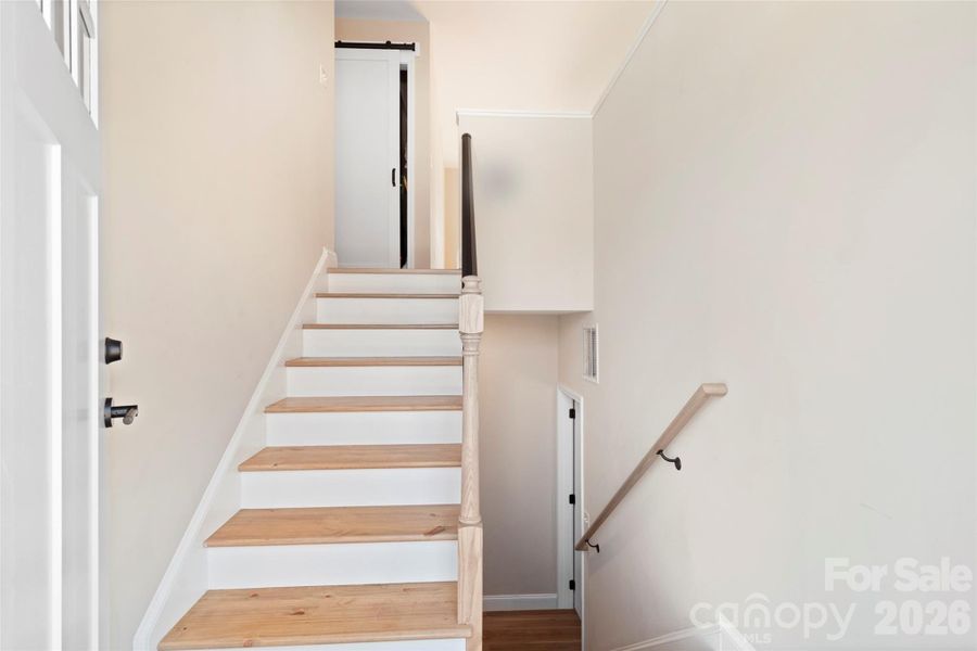 Spacious, unfurnished interior of a new home in , Granite Falls (Image 21).