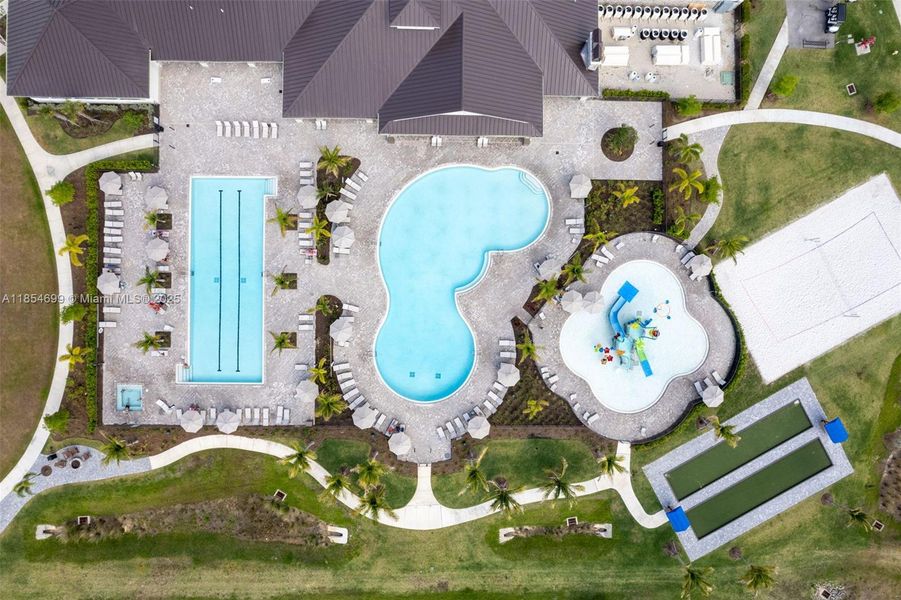 Image 40 of a home in .