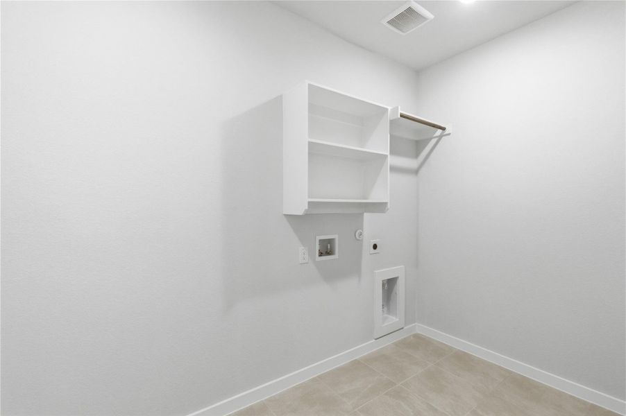 Spacious, unfurnished interior of a new home in Infinity Square, Kyle (Image 13).