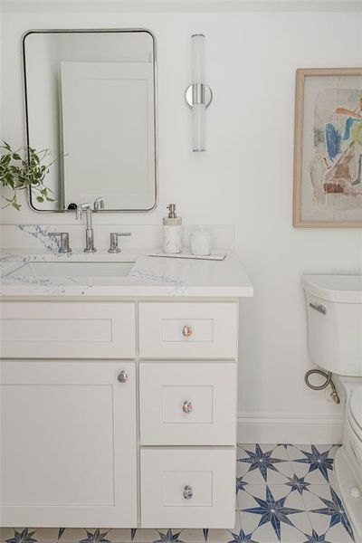 Furnished interior view inside a new home in , Lakeland (Image 62).