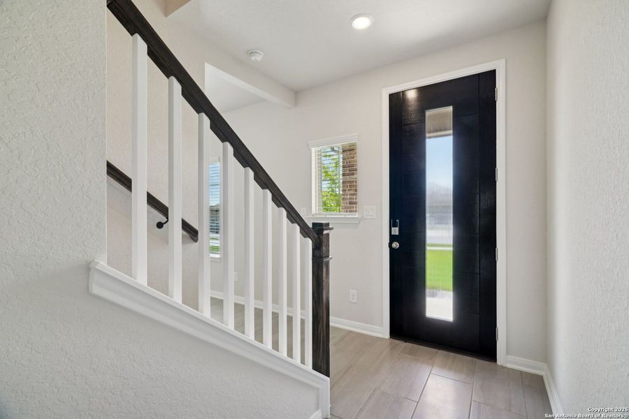 Spacious, unfurnished interior of a new home in Legendary Trails - Classic Series, Cibolo (Image 33). Spacious, unfurnished interior of a new home in Legendary Trails - Classic Series, Cibolo (Image 33).