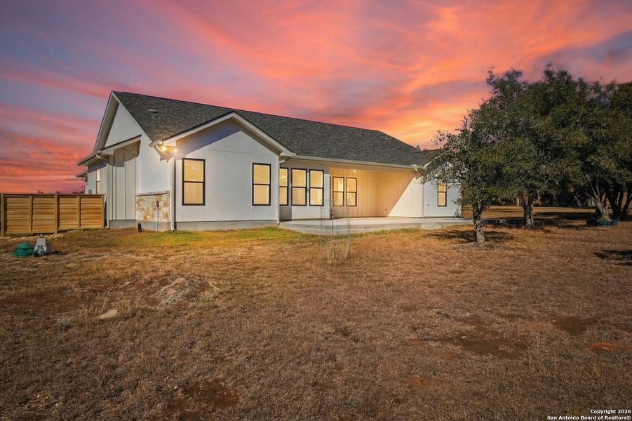 Exterior details and patio area of a home in , Bandera (Image 3).