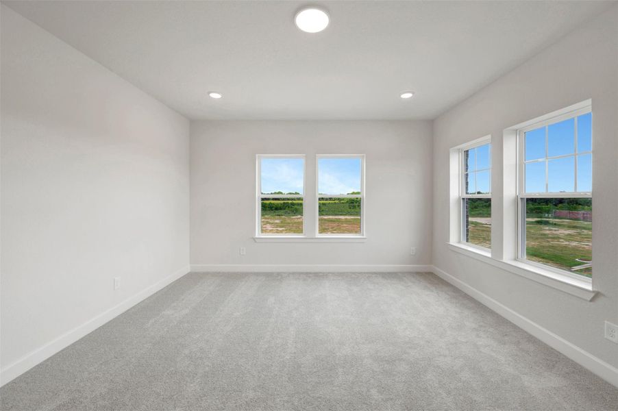 Spacious, unfurnished interior of a new home in Grange - Reserve Collection, Katy (Image 30).