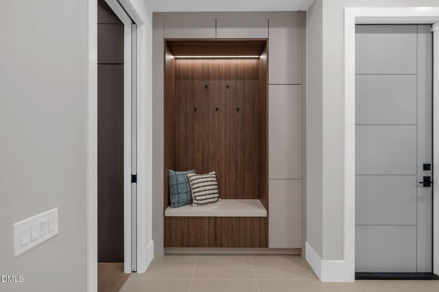 38-web-or-mls-untitled-03787