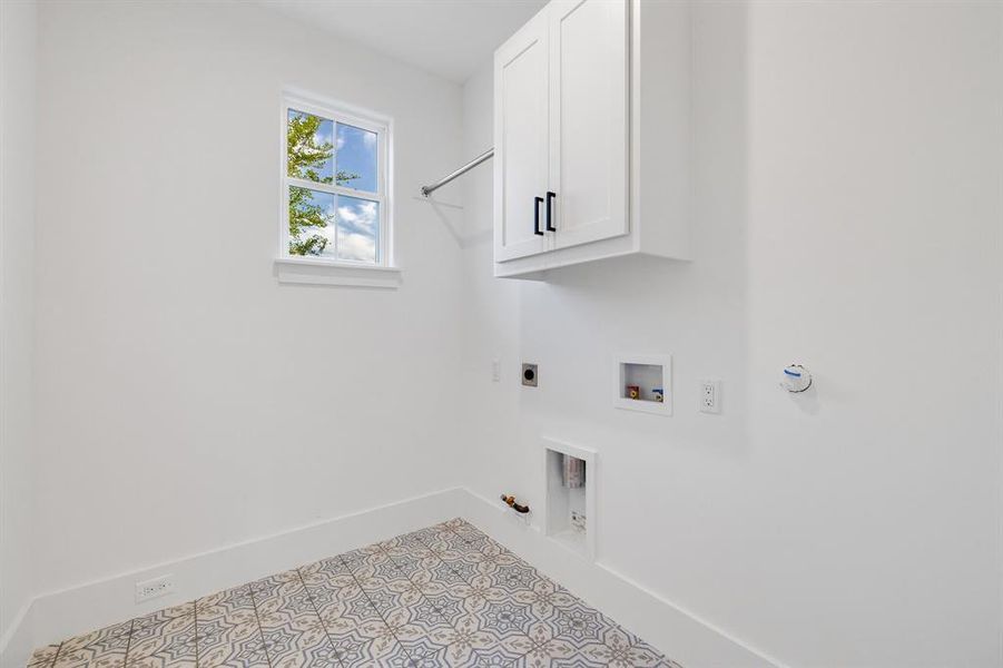 Spacious, unfurnished interior of a new home in , Ladonia (Image 22). Spacious, unfurnished interior of a new home in , Ladonia (Image 22).