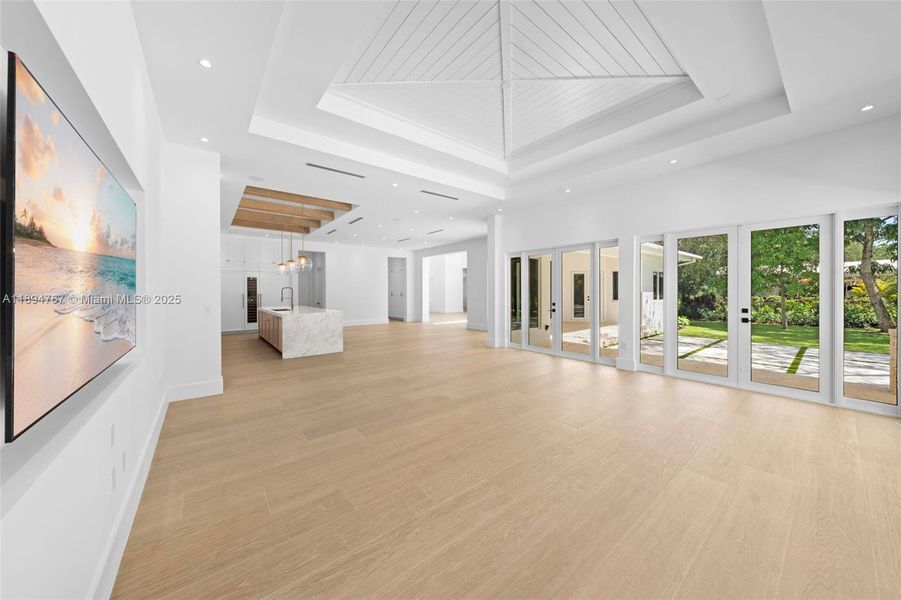 Spacious, unfurnished interior of a new home in , Pinecrest (Image 16). Spacious, unfurnished interior of a new home in , Pinecrest (Image 16).