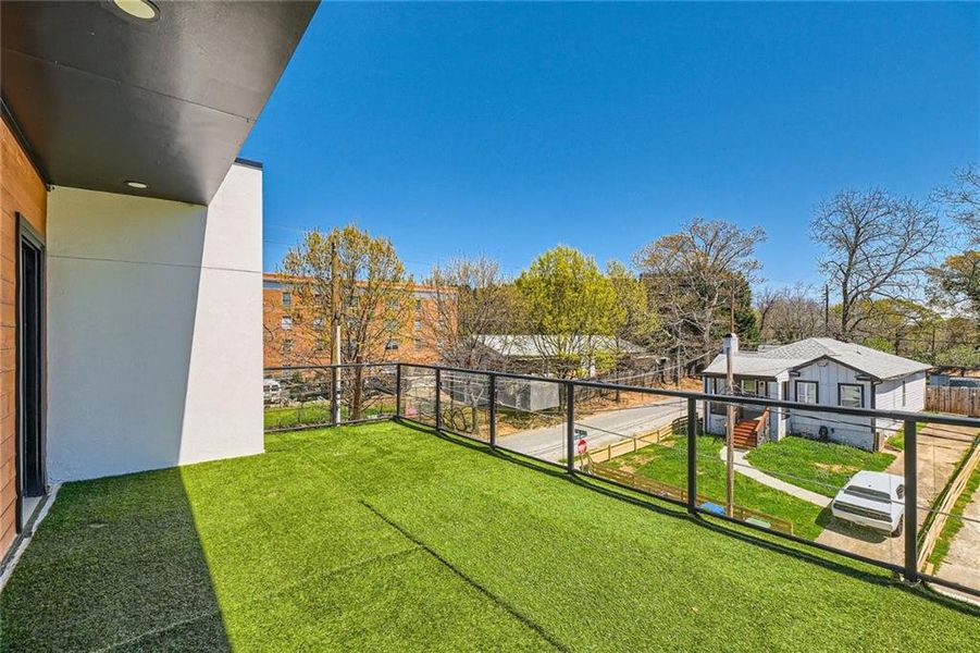 Exterior details and patio area of a home in , Atlanta (Image 1).