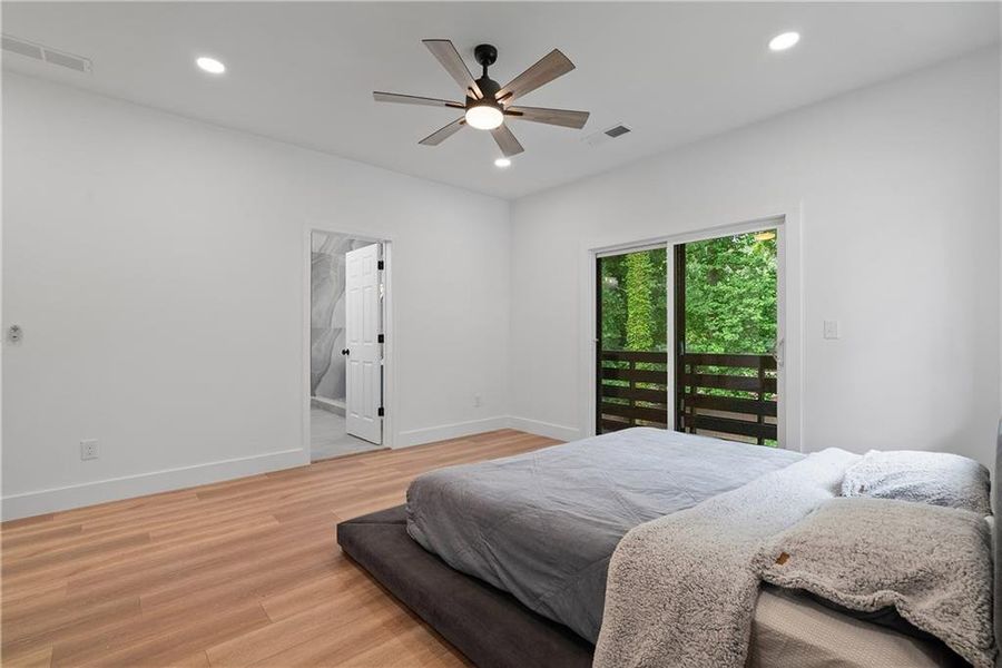 Furnished interior view inside a new home in , Atlanta (Image 14).