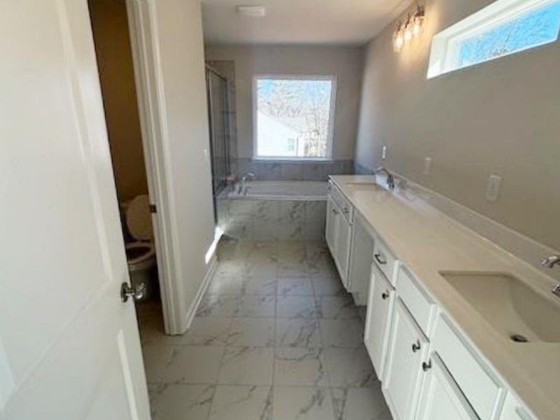 Image 34 of a home in .