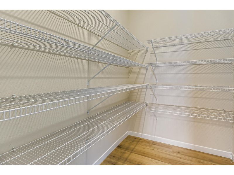 Spacious, unfurnished interior of a new home in Farmstead, Berthoud (Image 15).