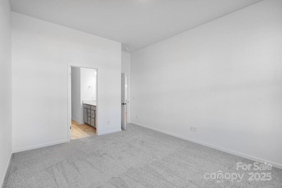 3127 Beacon Heights ~ Ready Now