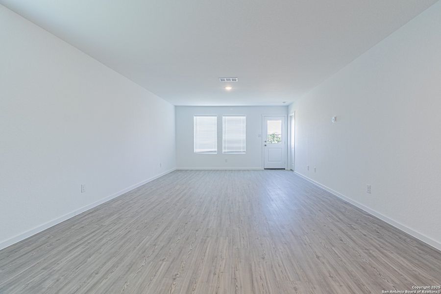 Spacious, unfurnished interior of a new home in Landon Ridge, San Antonio (Image 23). Spacious, unfurnished interior of a new home in Landon Ridge, San Antonio (Image 23).