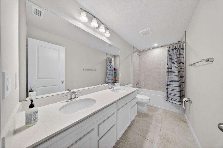 2ND BATH UPSTAIRS