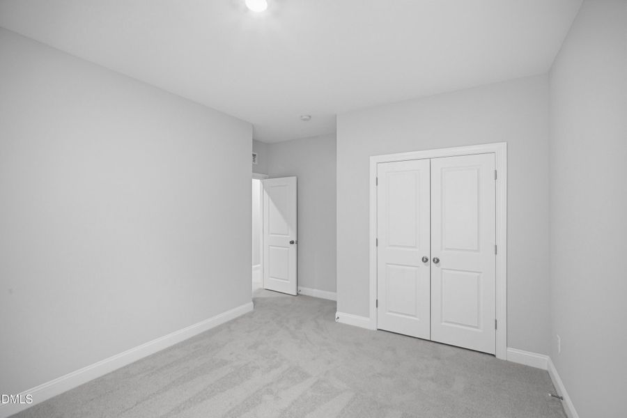 SUN_Everlee_Pic_TryonIII_QMI_217_Bed_2of