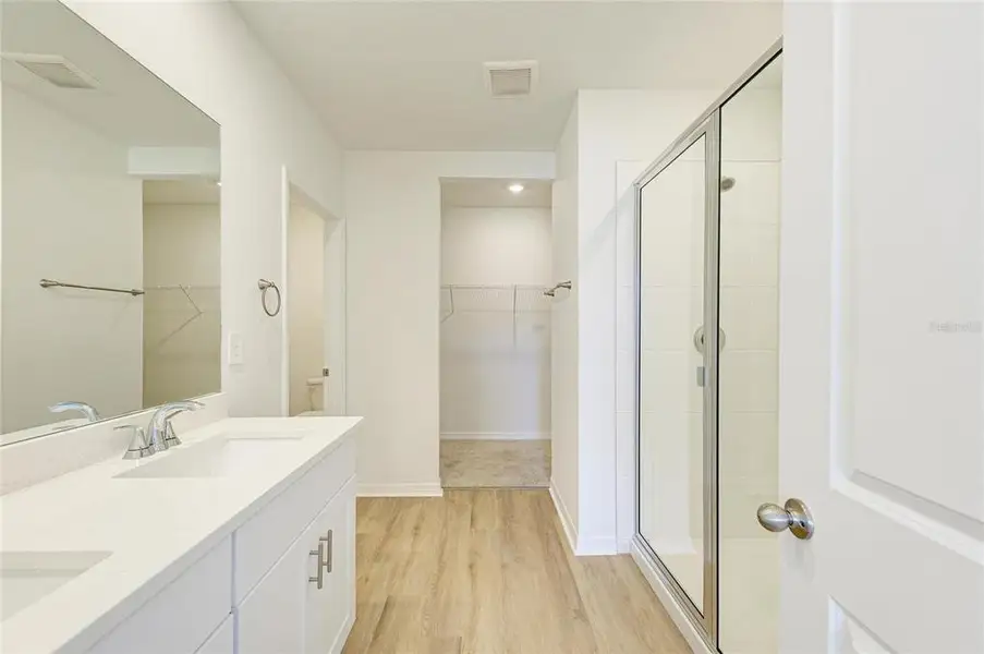 Furnished interior view inside a new home in Magnolia Bay - Classic Series, Nokomis (Image 6).