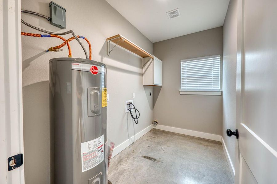 Image 34 of a home in . Image 34 of a home in .