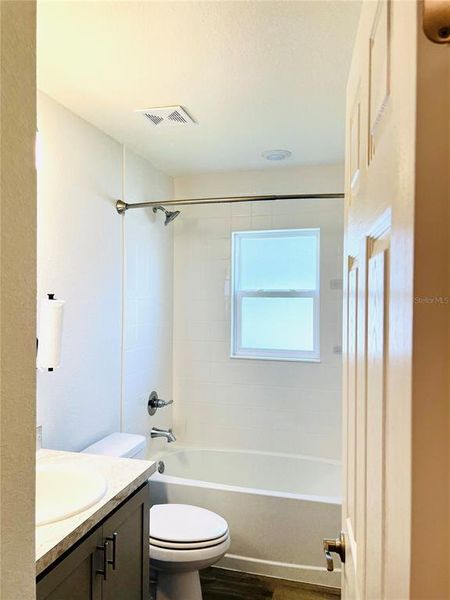 Furnished interior view inside a new home in , Winter Haven (Image 10).