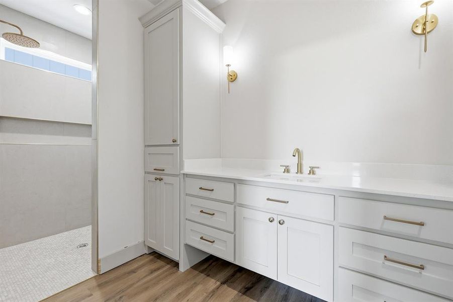 Furnished interior view inside a new home in , Bridgeport (Image 19).