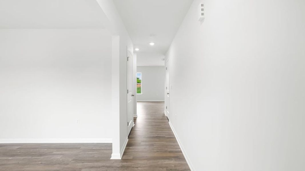 Spacious, unfurnished interior of a new home in Treemont Commons, Wellford (Image 25).