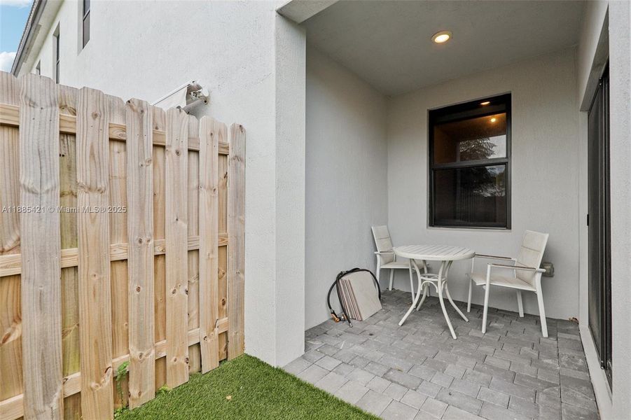 Exterior details and patio area of a home in , Homestead (Image 25).