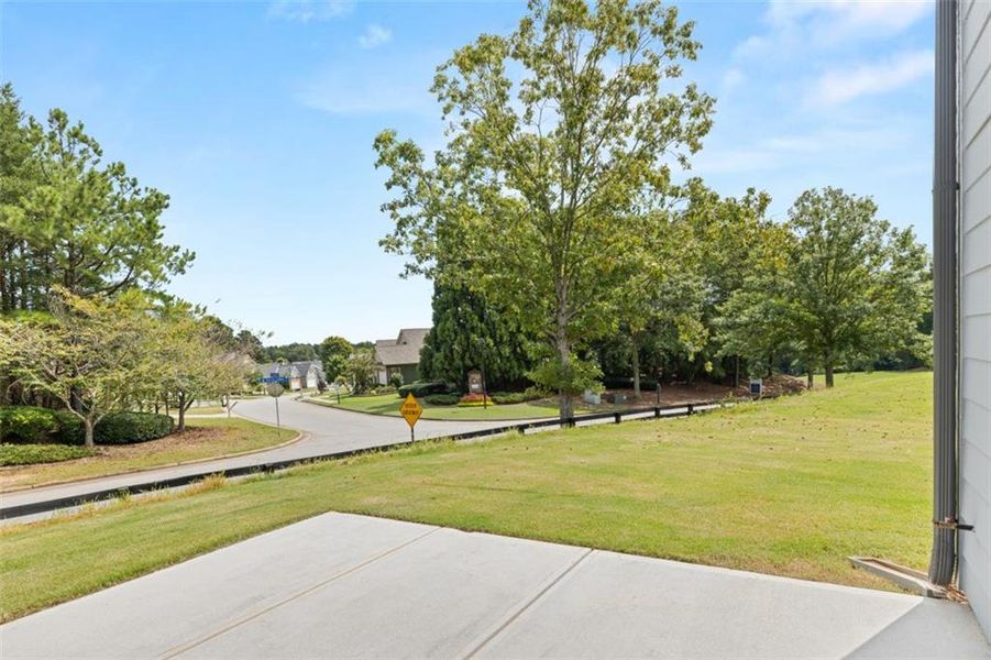 Image 80 of a home in Fairway 17 at Mirror Lake.