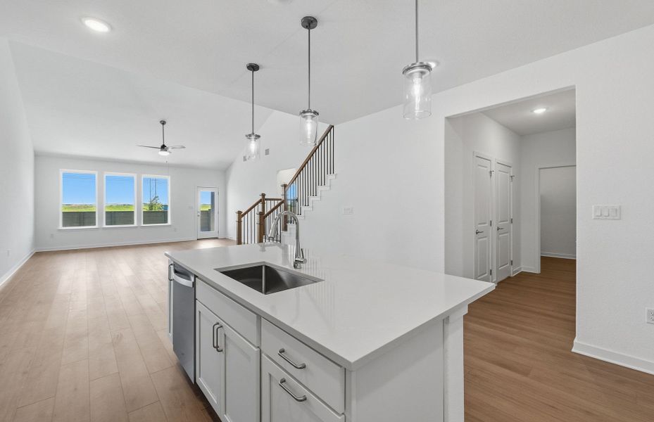 Furnished interior view inside a new home in Kuempel Farms, Pflugerville (Image 8).