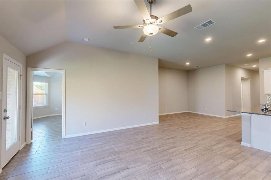Spacious, unfurnished interior of a new home in Forest Park, Princeton (Image 31). Spacious, unfurnished interior of a new home in Forest Park, Princeton (Image 31).