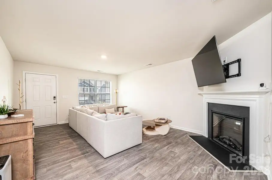 Furnished interior view inside a new home in Mills at Long Creek, Dallas (Image 5).