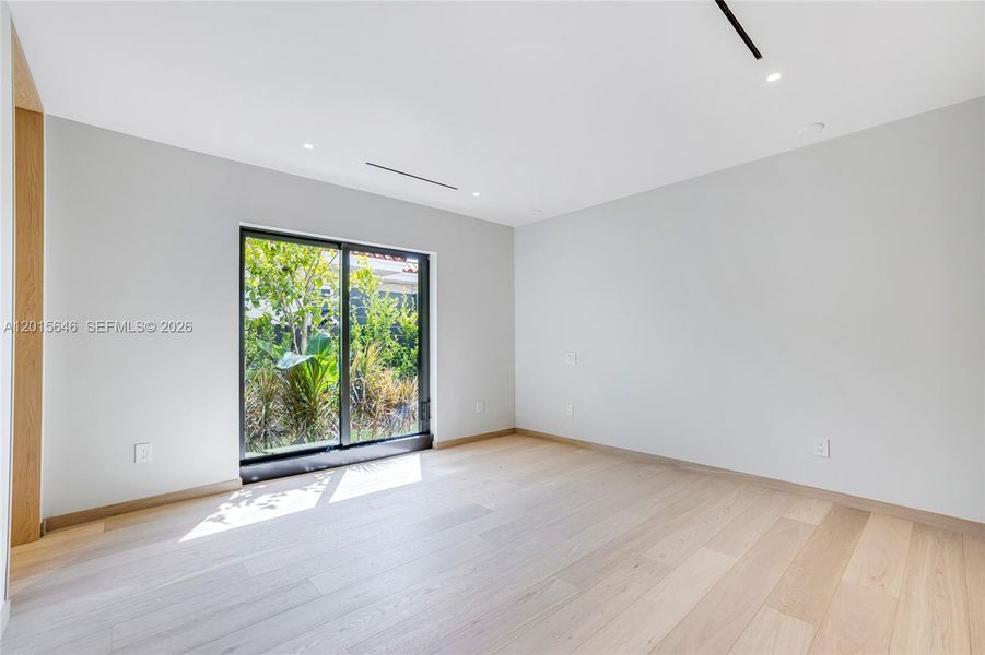 Spacious, unfurnished interior of a new home in , Miami (Image 70). Spacious, unfurnished interior of a new home in , Miami (Image 70).