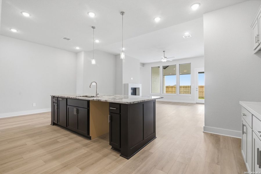 Furnished interior view inside a new home in Haby Hill 60s, San Antonio (Image 6).