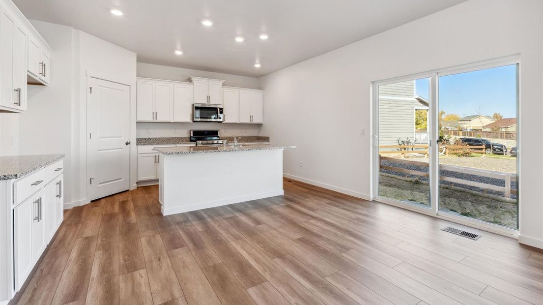 Furnished interior view inside a new home in Vista Meadows, Fort Lupton (Image 7).