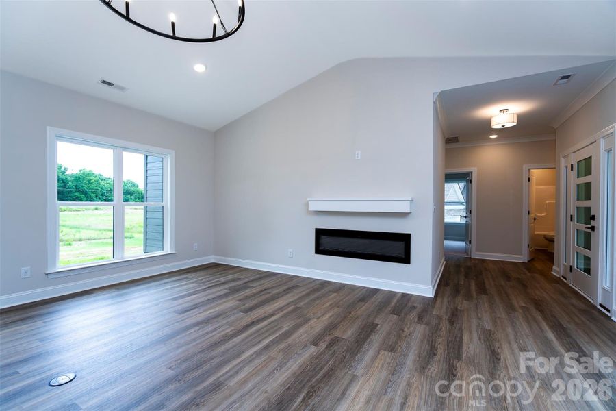 Spacious, unfurnished interior of a new home in , Monroe (Image 28).