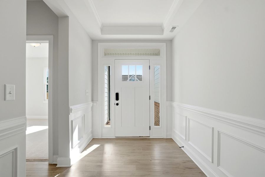 Spacious, unfurnished interior of a new home in The Meadows at Laurelbrook, Sherrills Ford (Image 15).
