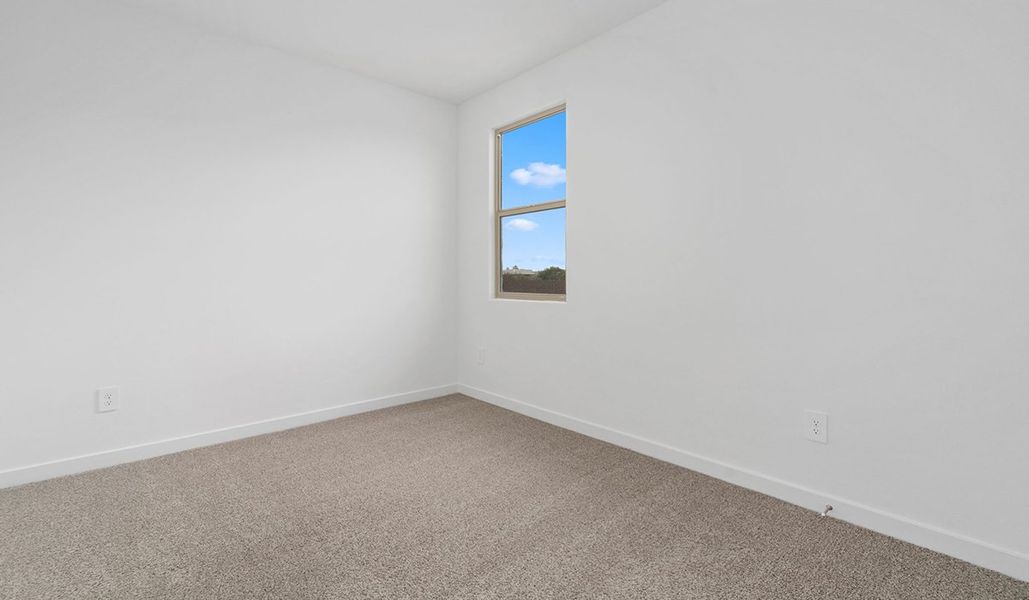 Spacious, unfurnished interior of a new home in The Oasis at Rocking K, Vail (Image 33).