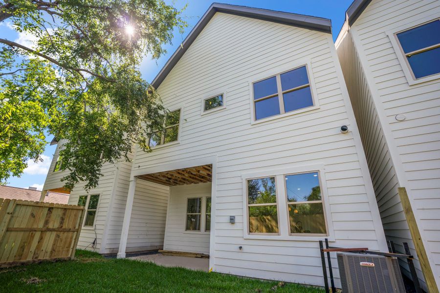 Front exterior of a new home in , Houston, TX, highlighting curb appeal (Image 24).