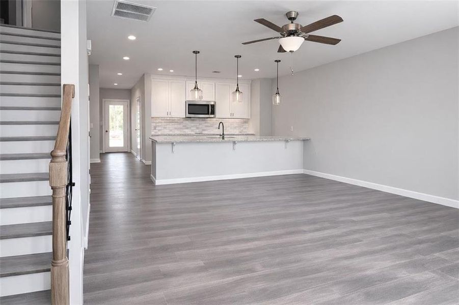Spacious, unfurnished interior of a new home in , Fayetteville (Image 5).
