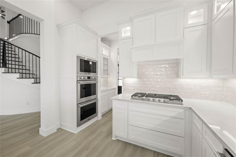 2105 Birdwatch- Kitchen-4 2105 Birdwatch- Kitchen-4