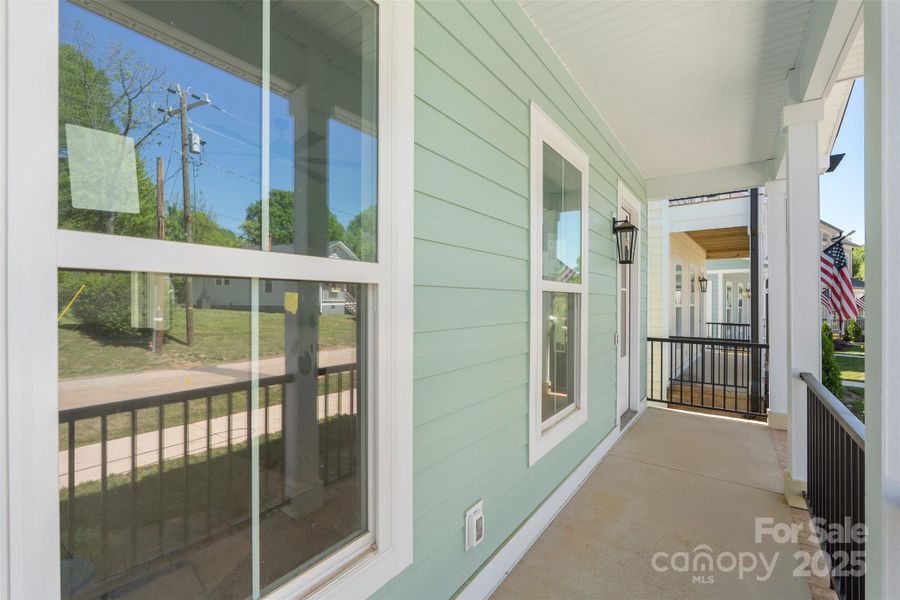 Image 13 of a home in .