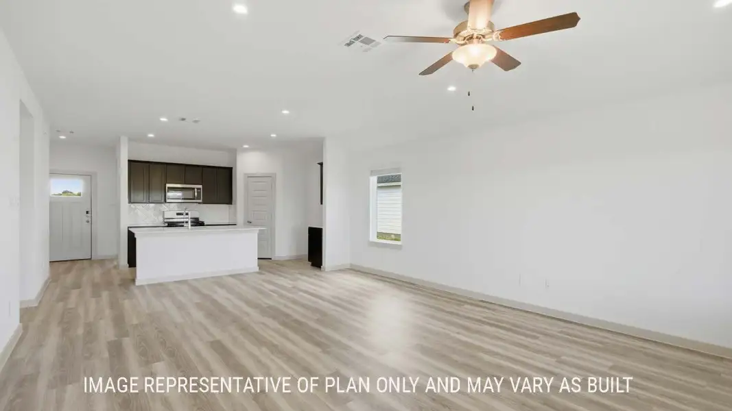 Representative unfurnished interior of a home built from the Elgin by D.R. Horton in Woodland Park, Beaumont (Image 13).