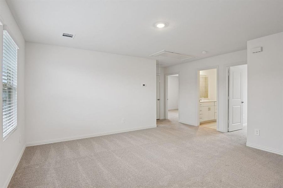 Photo is not of the actual home, but is an inspirational photo of builder’s model home and may depict options, furnishings, and/or decorator features that are not included.