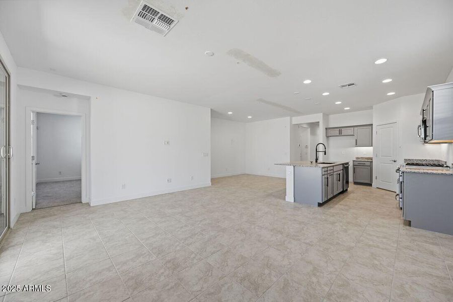 hj-az-phoenix-asante-discovery-quartz-lo hj-az-phoenix-asante-discovery-quartz-lo