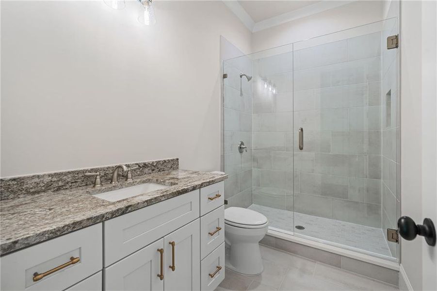 Furnished interior view inside a new home in , Gainesville (Image 19).