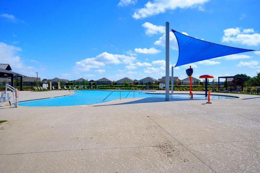 Community amenities in Foree Ranch, Providence Village (Image 20).