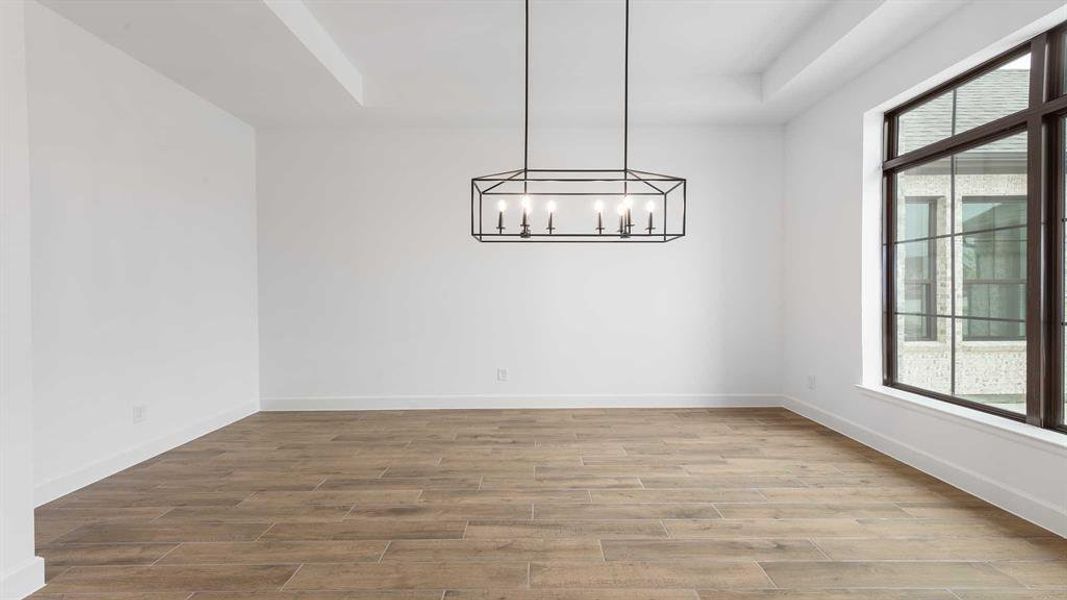 Spacious, unfurnished interior of a new home in Terraces 72', Rockwall (Image 15).