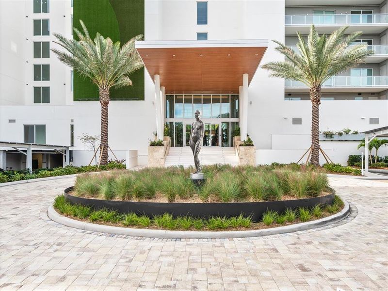 Image 90 of a home in .