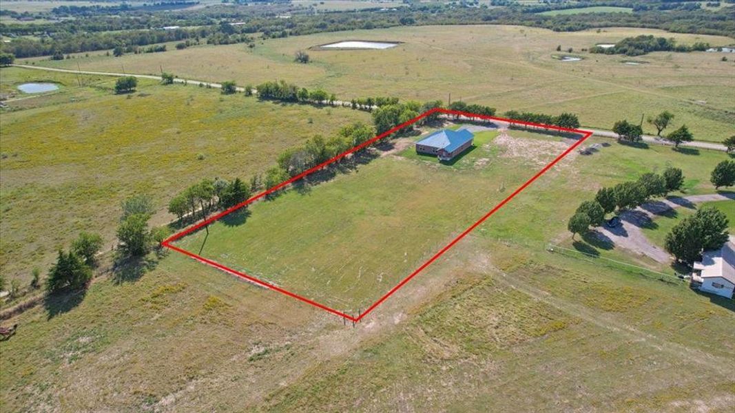 Image 34 of a home in . Image 34 of a home in .