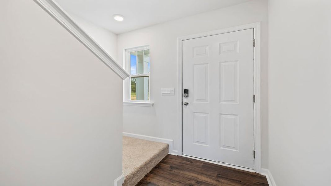 Spacious, unfurnished interior of a new home in Harrier Point, Woodruff (Image 13).