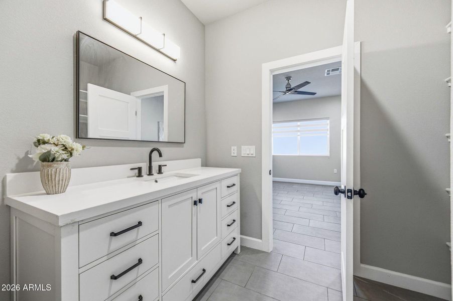 56-web-or-mls-78 N Pettoshas Dr-56