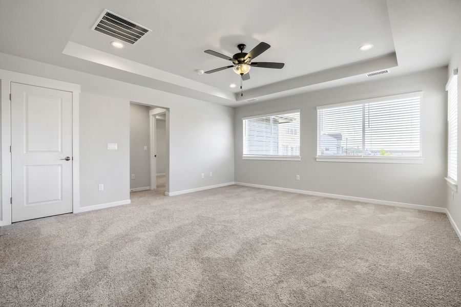 8003 Manor - Game Room